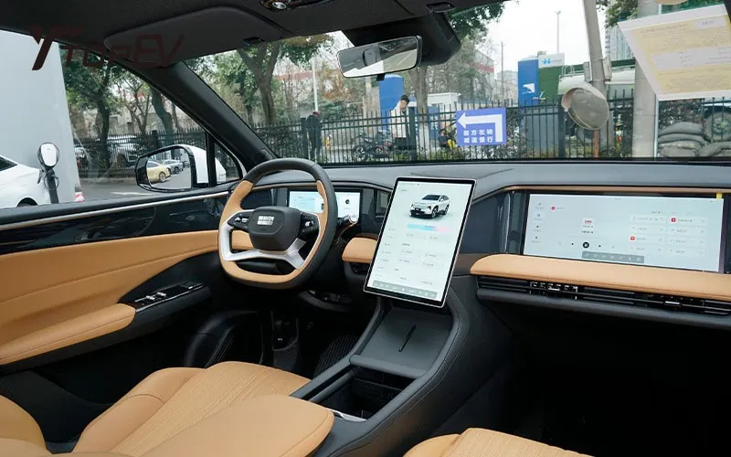 Geely Galaxy L7 2024 interior Geely Galaxy L7 2024 interior